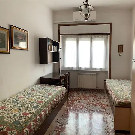 A Casa Di Elsa Apartment Genoa Exterior photo