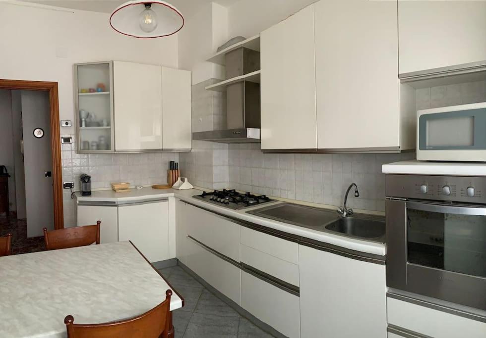 Apartment A Casa Di Elsa Genua